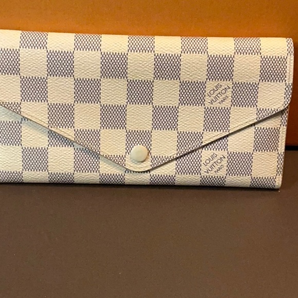 Louis Vuitton Damier Azur Canvas Josephine Wallet - Picture 2 of 7